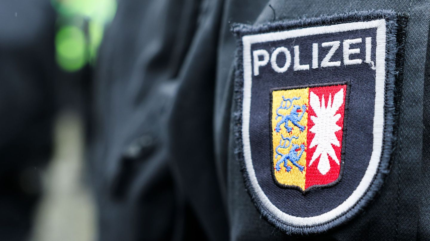 Die 81-Jährige hat Tasche und Geld wiederbekommen (Archivbild). Foto: Christian Charisius/dpa