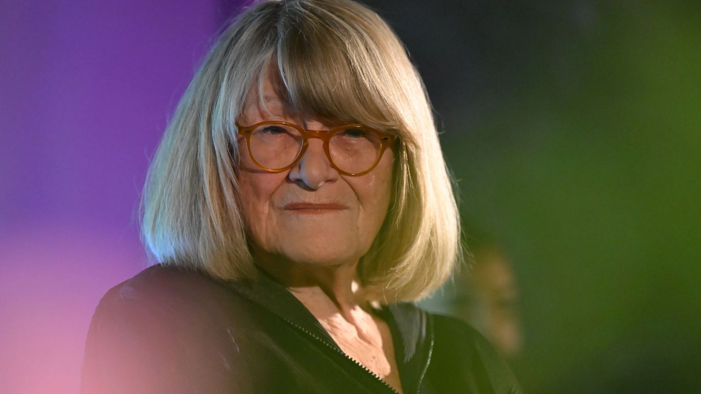 Alice Schwarzer richtet in der von ihr gegründeten Zeitschrift „Emma“ deutliche Worten an Wim Wenders. (Archivbild) Foto: Jennif