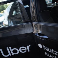Die Vorinstanzen gaben dem Taxiunternehmen recht. (Archivbild) Foto: Sebastian Gollnow/dpa
