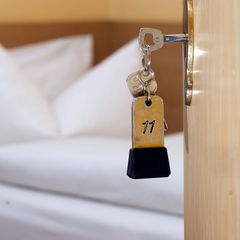 Das Hotel entschuldigte sich per E-Mail bei dem Gast. (Symbolbild) Foto: Swen Pförtner/dpa