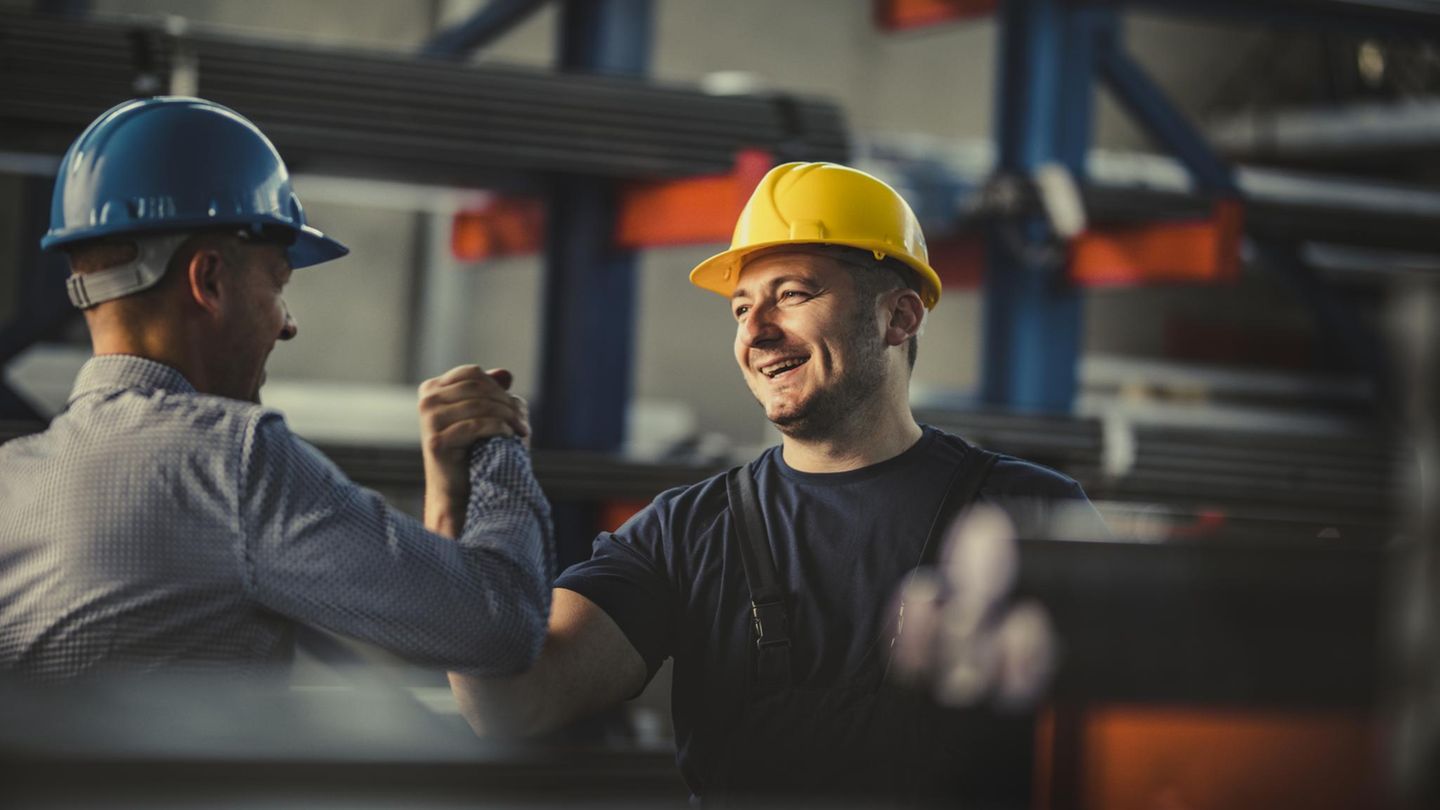 Handshake in Job-Situation