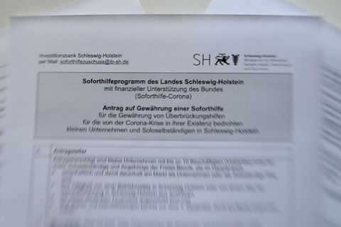In Schleswig-Holstein sind noch knapp 300 Millionen Euro Rückforderungen für Corona-Hilfen offen. (Symbolbild) Foto: Carsten Reh