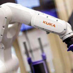 Industrieroboter von Kuka: Das Augsburger Unternehmen ging schon vor Jahren an Investoren aus China – mitsamt seiner Patente