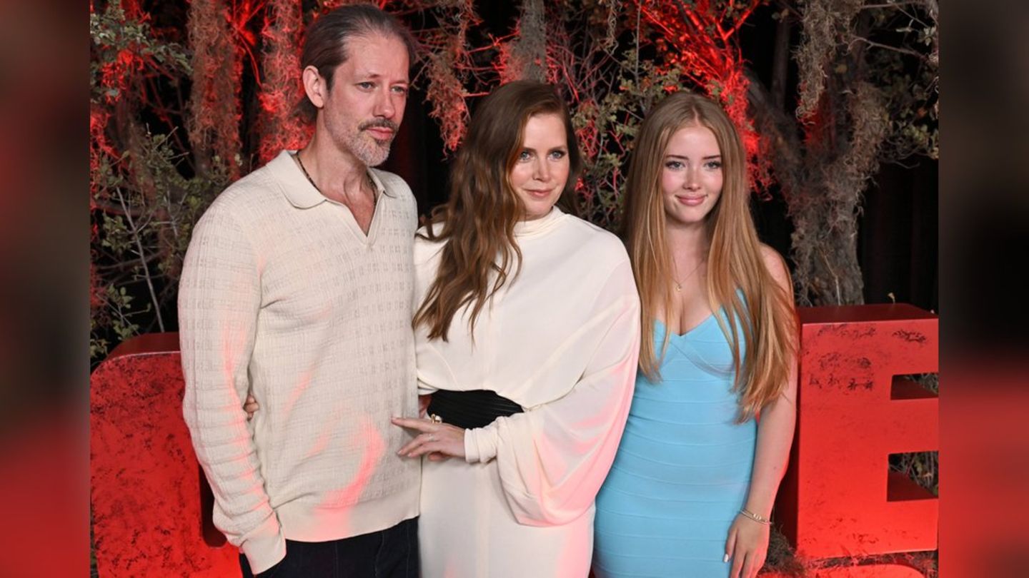 Amy Adams bekam auf der Premiere von „Kap der Angst“ Unterstützung von ihrer Familie.