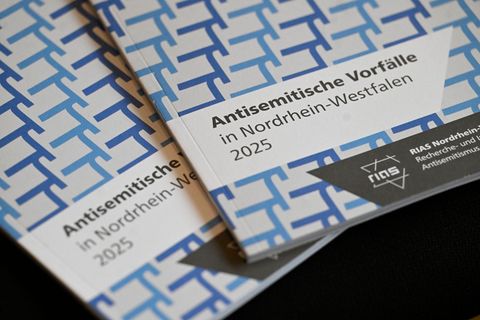 Die Zahlen der Meldestelle für antisemitische Vorfälle in Nordrhein-Westfalen sind alarmierend. Foto: Roberto Pfeil/dpa