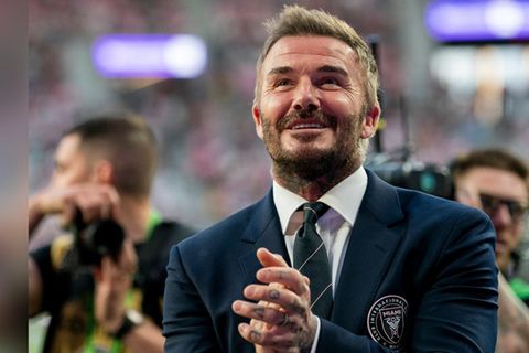 David Beckham wird mit einem Stern auf dem Hollywood Walk of Fame geehrt.
