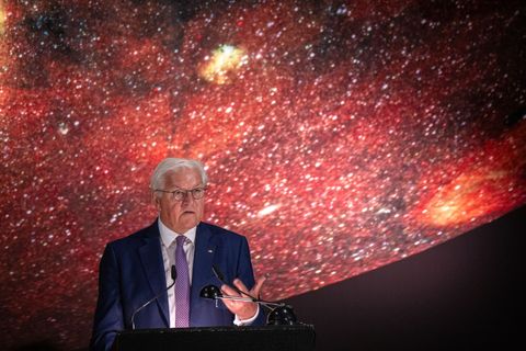 Deutschland braucht Ansicht von Steinmeier verlässliche Partner in der Welt. Foto: Harald Tittel/dpa