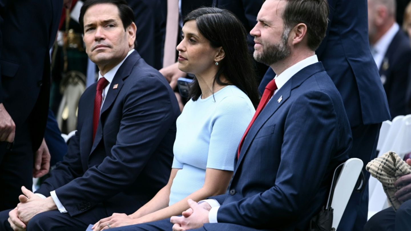 Rubio (li.) und Vance mit dessen Frau Usha