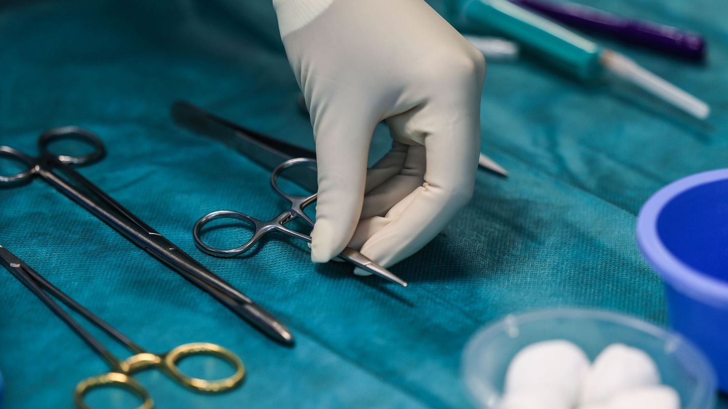 Bei der Techniker Krankenkasse ist die Zahl der Meldungen von möglichen Behandlungsfehlern gestiegen. (Symbolbild) Foto: Oliver