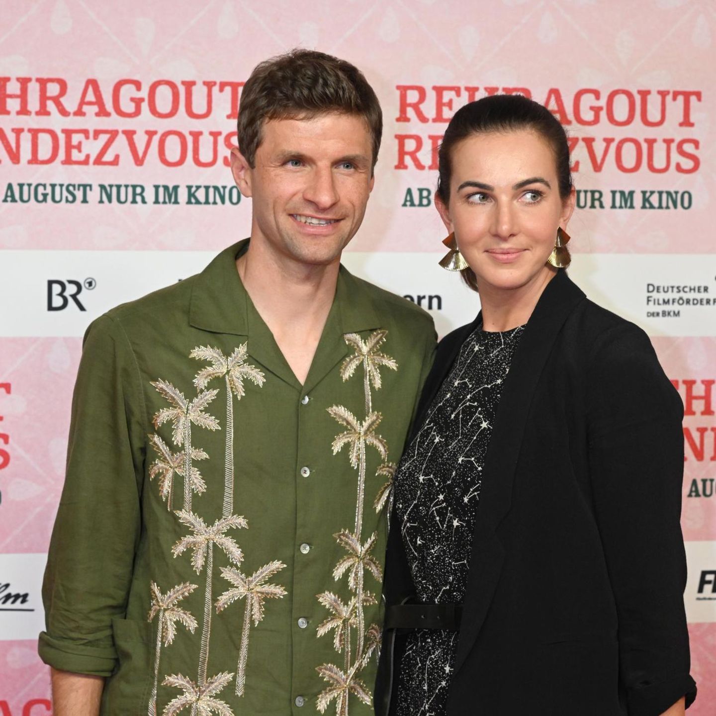 Der Fußballer Thomas Müller und seine Frau Lisa bei einer Filmpremiere