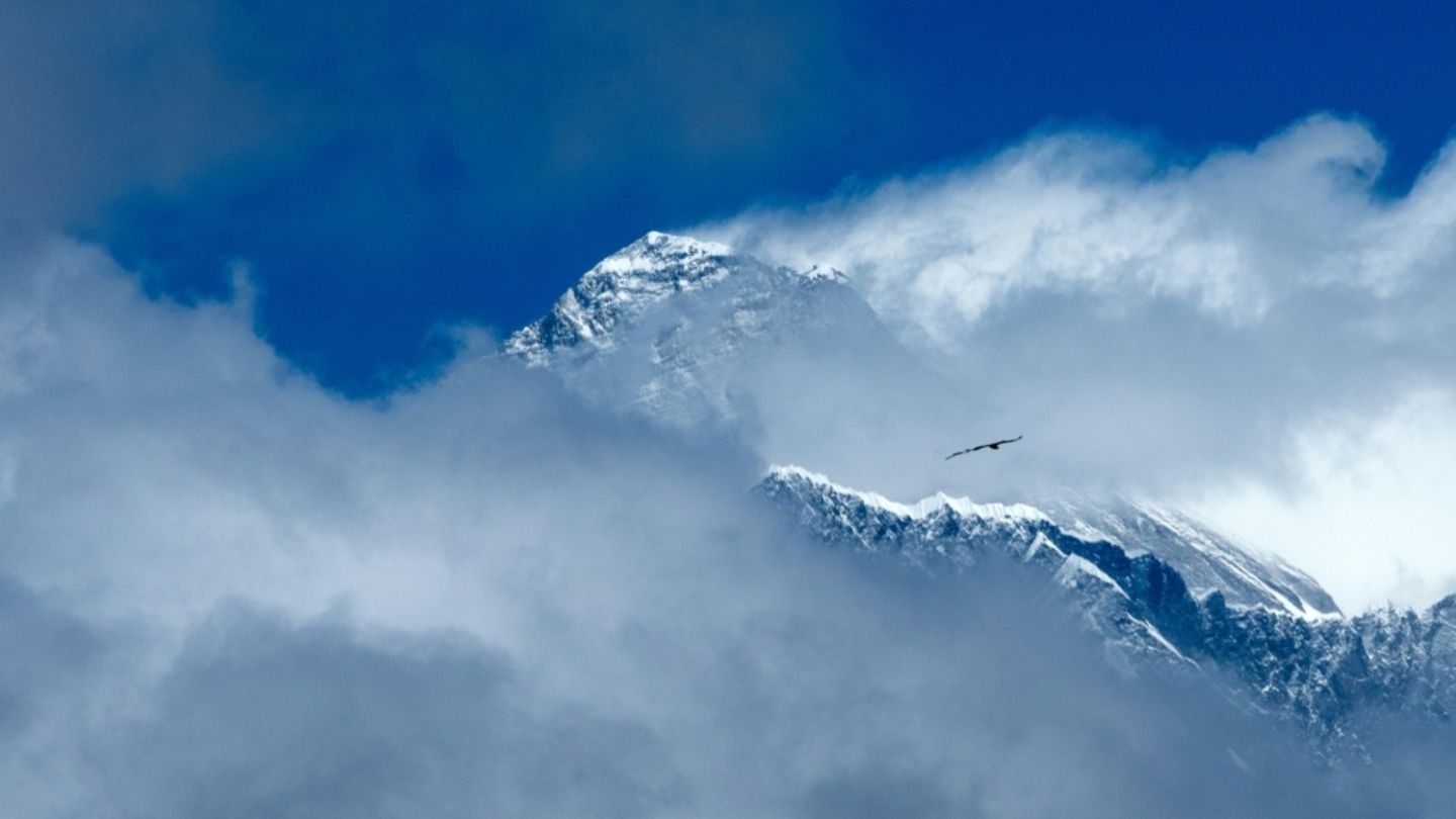 Sechs Tage lang am Mount Everest vermisster Bergführer wieder aufgetaucht