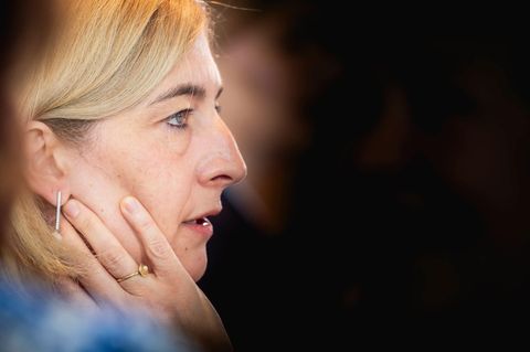 Gesundheitsministerin Nina Warken legt Pflegereform vor