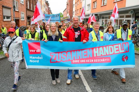 Die meisten der Streikenden kamen aus Schleswig-Holstein. Foto: Frank Molter/dpa