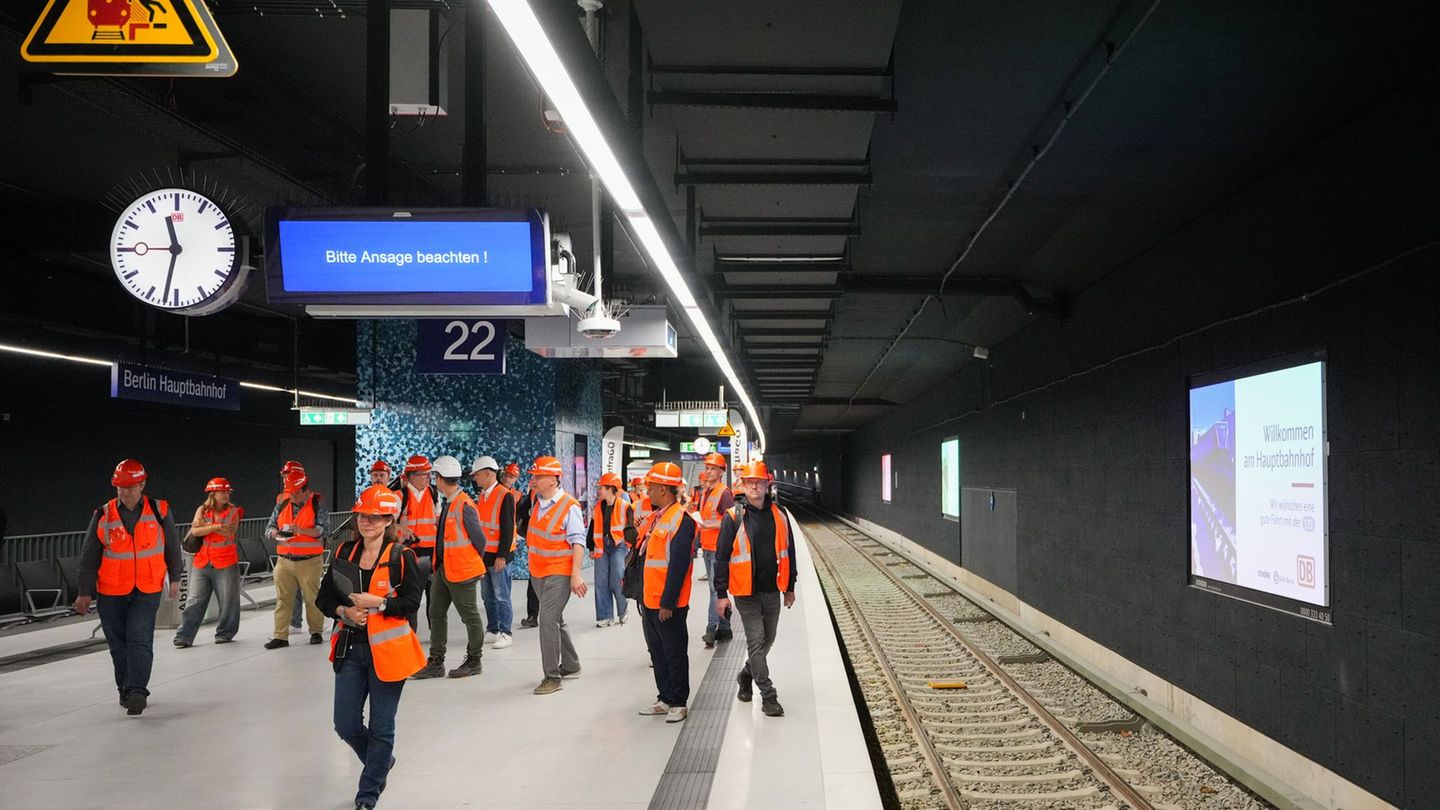 Am Berliner Hauptbahnhof ist künftig eine der Haltestellen für die neue S15, die zum Bahnhof Gesundbrunnen fährt. Foto: Soeren S