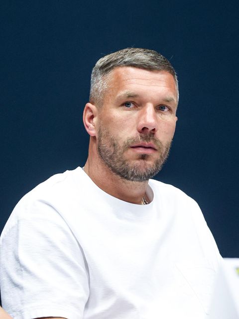 Lukas Podolski bei einem Auftritt 2025
