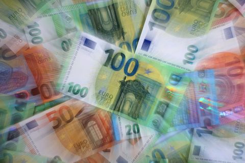 Für die Gesundheitskosten seiner Beamten und Ruheständler muss Thüringen jährlich viele Millionen Euro aufbringen (Symbolbild)-