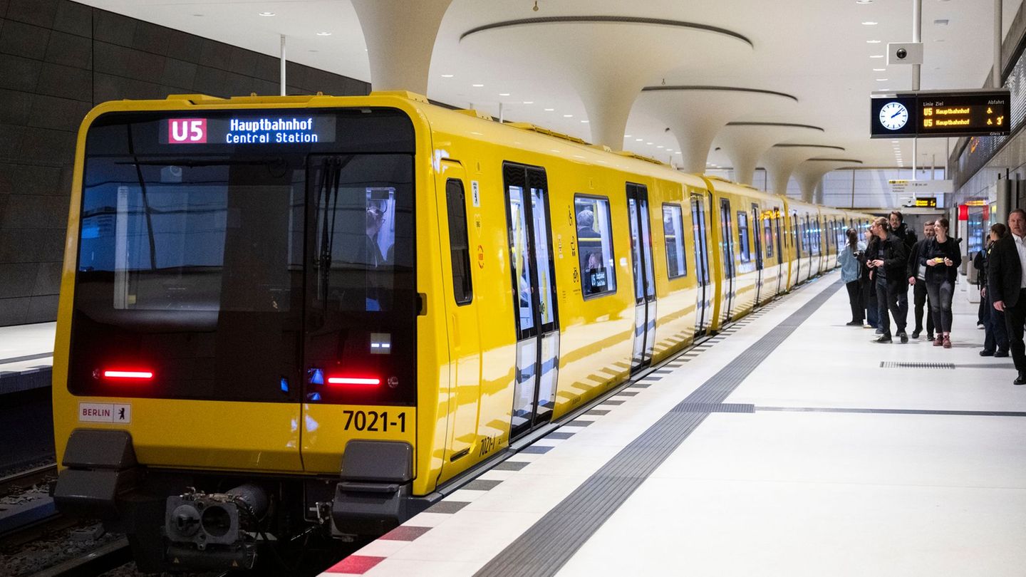 Die CDU Berlin will die Verlängerungen mehrerer U-Bahn-Linien vorantreiben, wie sie in ihrem Entwurf für das Wahlprogramm 2026 s