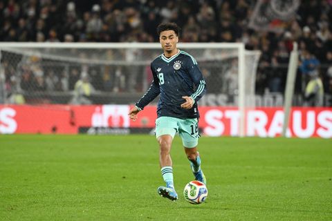 Umworben - auch vom FC Bayern: Nationalspieler Nathaniel Brown. (Archivbild) Foto: Marijan Murat/dpa