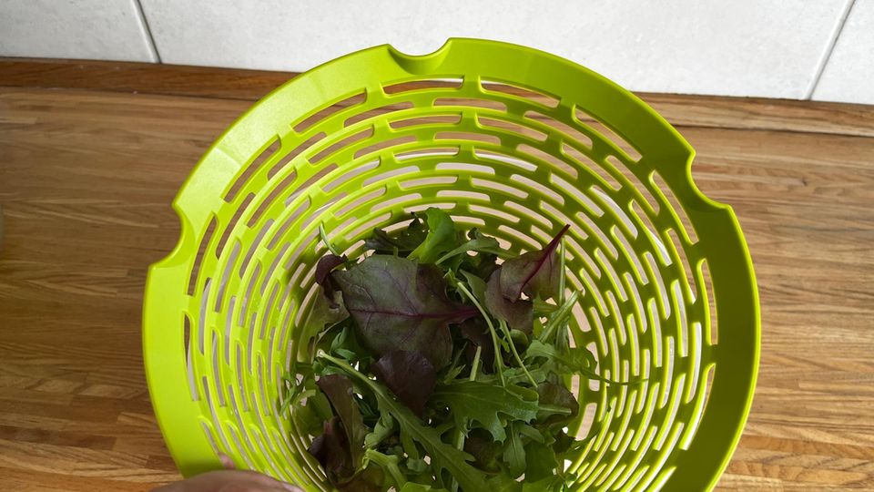 Salatschleuder Test: Westmark Spinderella