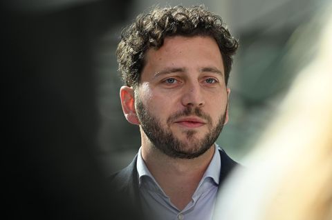Grünen-Chef Felix Banaszak