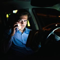 Das Handy klingelt, aber am anderen Ende bleibt es still? Das kann ein „Silent Call“ sein