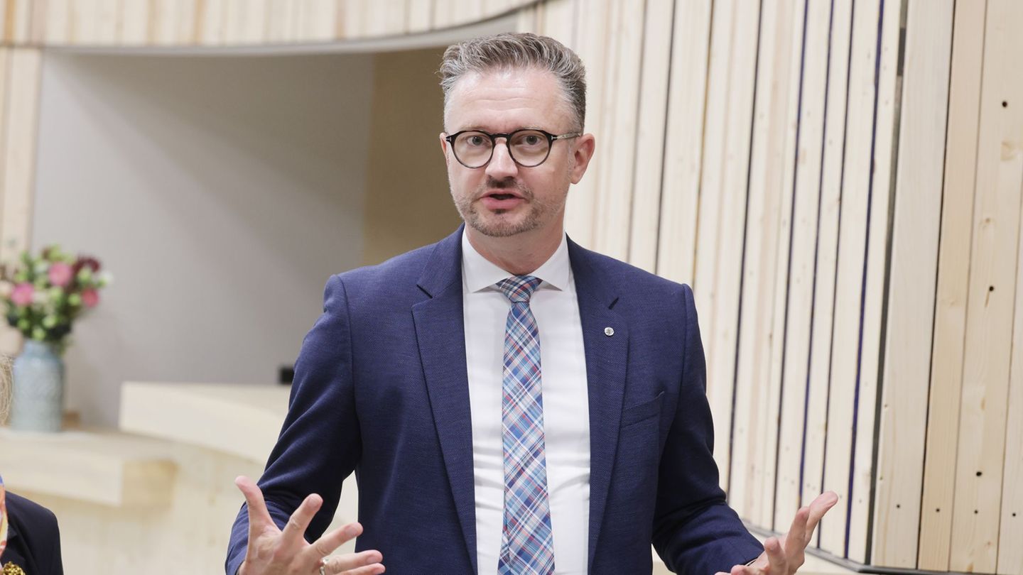 Nach Ansicht von Thüringens Wissenschaftsminister Christian Tischner (CDU) helfen Ausgründungen der Hochschulen auch der Wirtsch