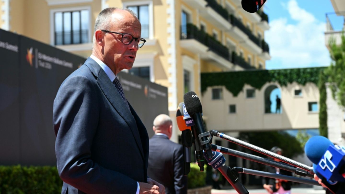 Bundeskanzler Friedrich Merz (CDU) in Tivat
