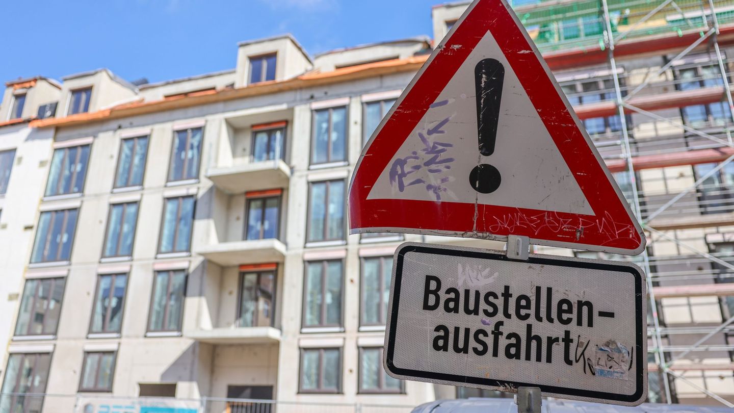 Sachsen Bauministerin Regina Kraushaar fordert mehr Tempo für den Wohnungsbau und weniger Vorschriften. (Archivbild/ Illustratio