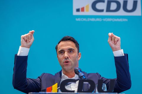 CDU-Partei- und Fraktionschef Daniel Peters ist auch Spitzenkandidat seiner Partei für die Landtagswahl am 20. September. Foto: