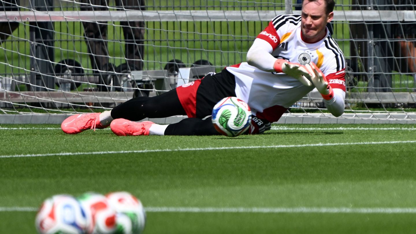Manuel Neuer wird bei der Generalprobe vor der WM nicht im Tor stehen. (Archivbild) Foto: Federico Gambarini/dpa