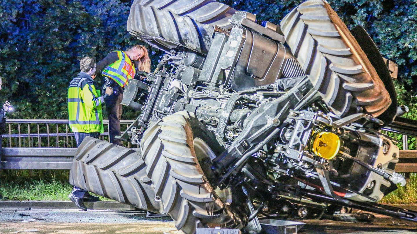 Der Traktorfahrer erlag noch am Unfallort seinen schweren Verletzungen. Foto: Christian Klemm/onw-images/dpa