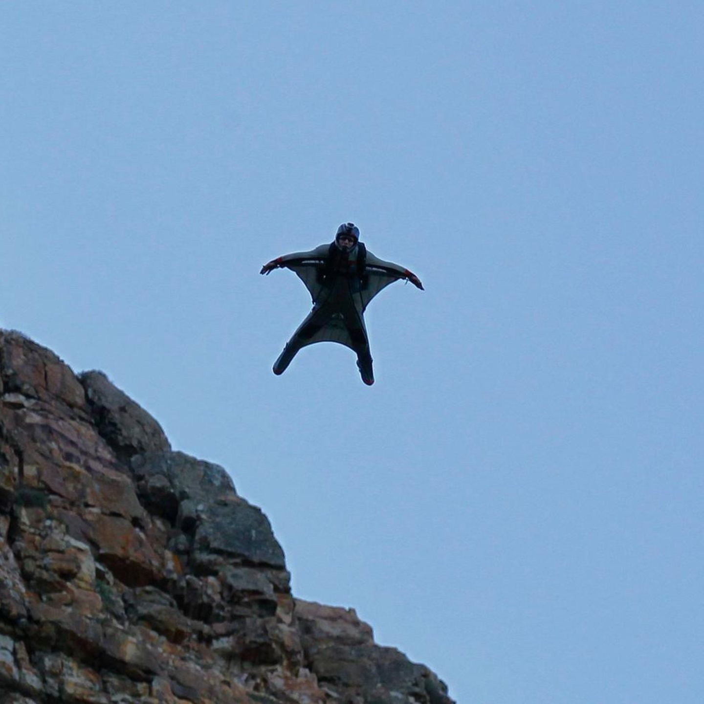 Extremsport-Unglück: Wingsuit-Flieger aus Deutschland verunglückt in der Schweiz tödlich