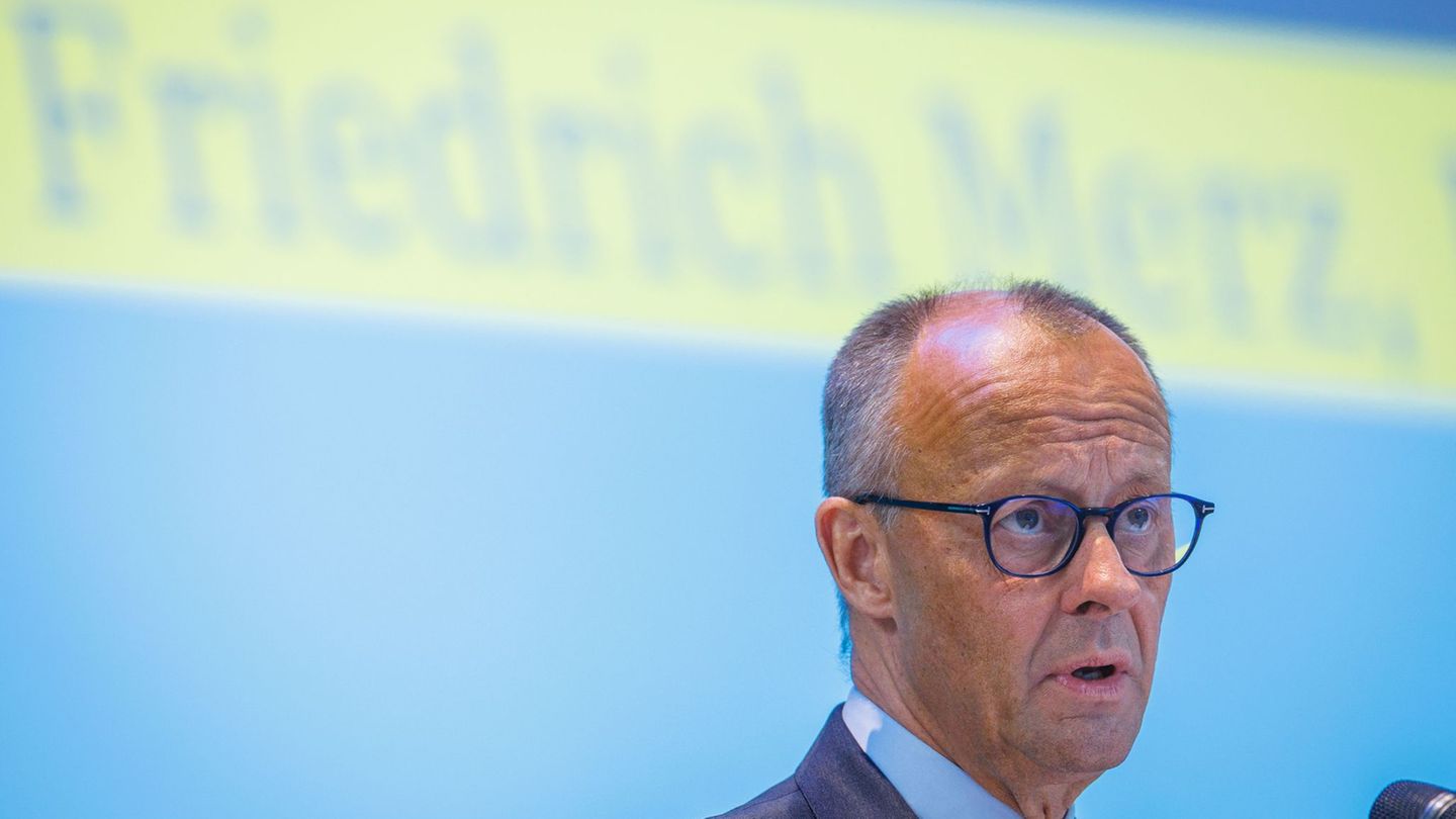 Bundeskanzler Friedrich Merz betont beim Landesparteitag der Nordost-CDU die Fähigkeit seiner Koalition zur Reform des Landes. F