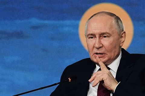 Politikwissenschaftler Fischer: „Putin will Trump im Spiel halten“