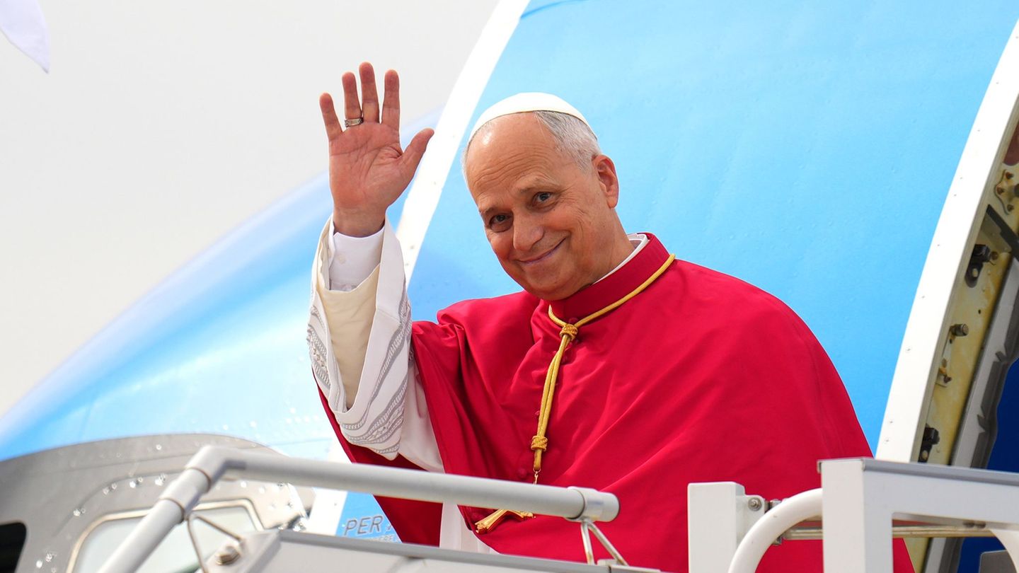 Papst: Papst mahnt in Spanien „Treue zum Völkerrecht“ an