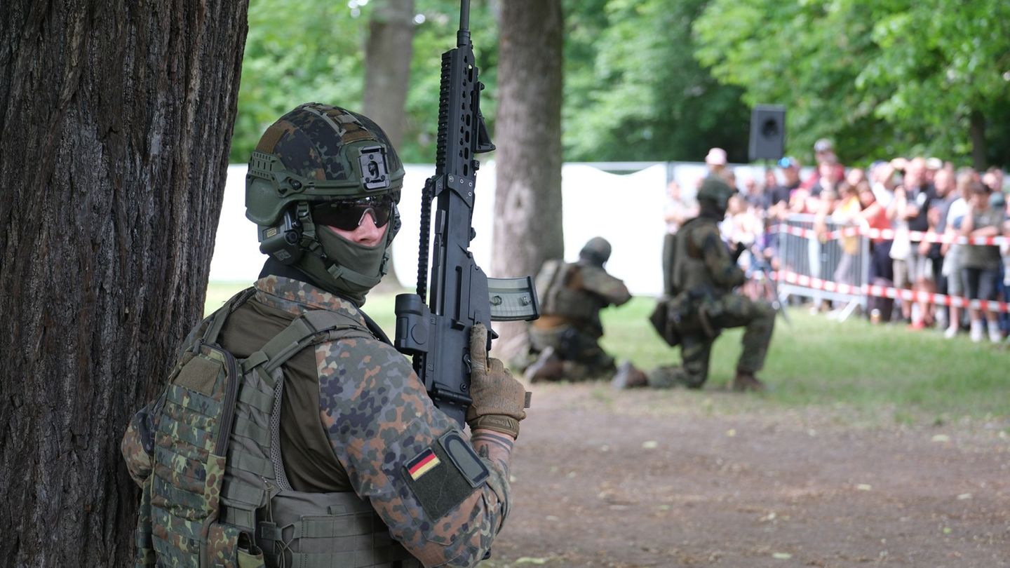 Tag der Bundeswehr: „Bundeswehr von innen“ beim Aktionstag in Weißenfels