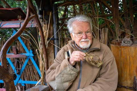 "Ich bin ein Kriegsschadensfall", lernte Winfried Behlau mit 13 Jahren. Seine Mutter wurde nach dem Ende des ZWeiten Weltkriegs von einem russischen Soldaten vergewaltigt.