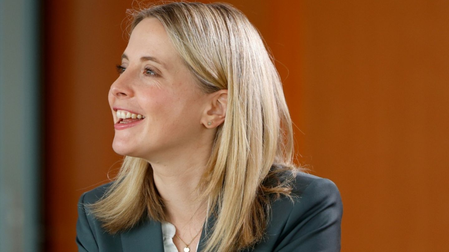 Bundesbauministerin Hubertz hat geheiratet - kirchliche Trau