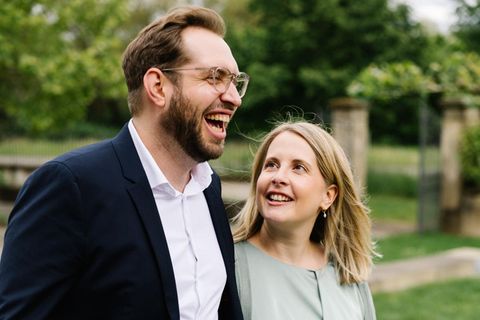 Bauministerin Verena Hubertz (SPD) hat bereits Mitte Mai 2026 ihren Partner auf einem Weingut geheiratet
