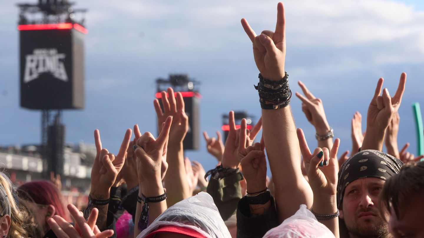 Musikfestival: Rock am Ring: Der Metal-Gruß und seine vielen Bedeutungen