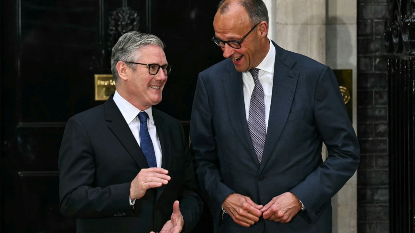 Britischer Premier Starmer empfängt Merz und Macron zu Ukrai