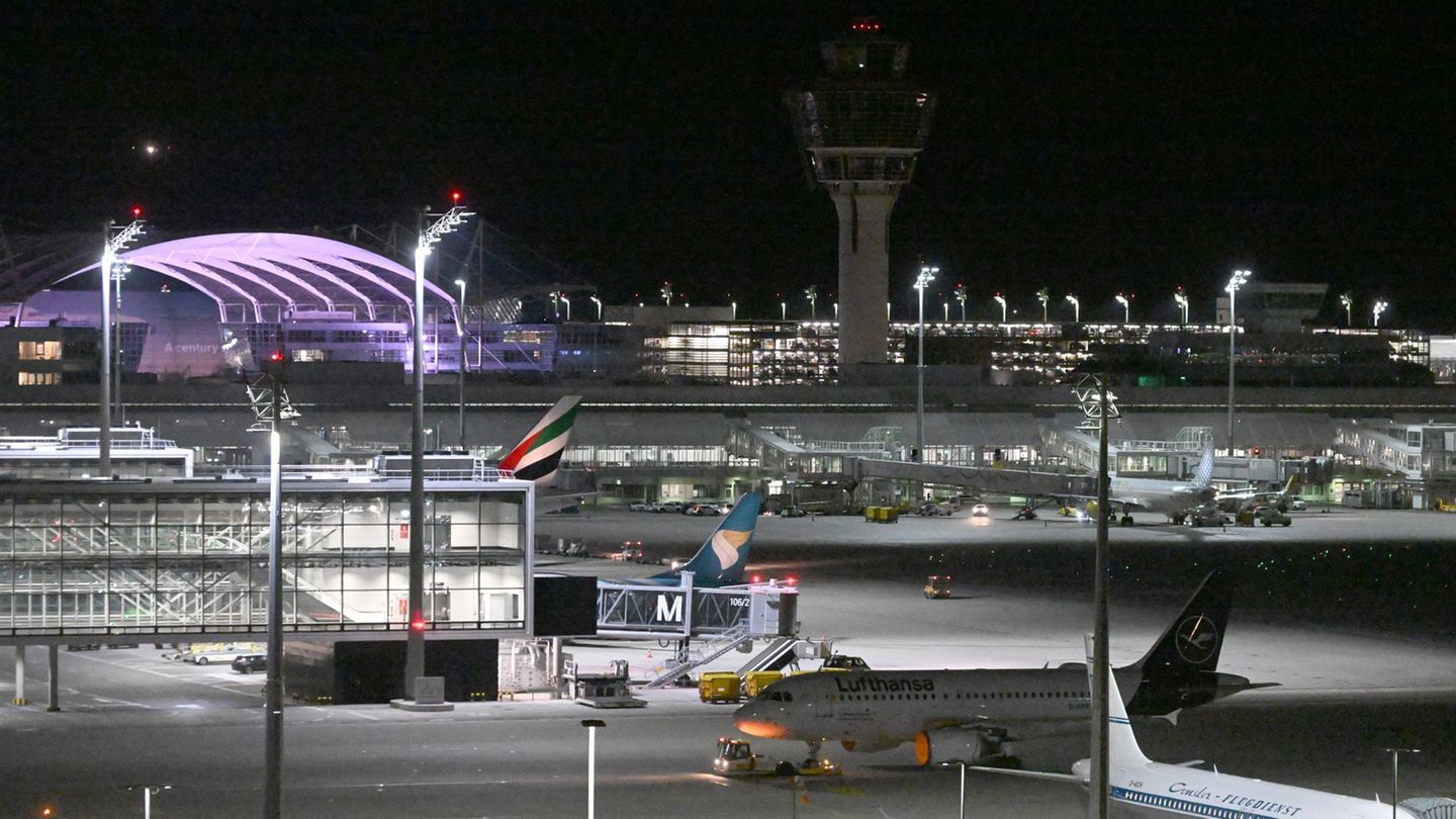 Brand: Flughafen München stellt Betrieb ein