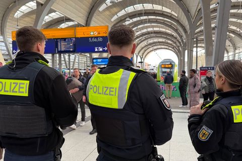 Die Bundespolizei setzt auf den Einsatz von sogenannten Super Recognizer. Foto: André Klohn/dpa