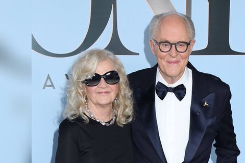 John Lithgow mit seiner Frau Mary Yeager bei den Tony Awards.