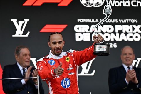Lewis Hamilton stellte in Monaco den Podiumsrekord von Ayrton Senna ein. Foto: Philippe Magoni/AP/dpa