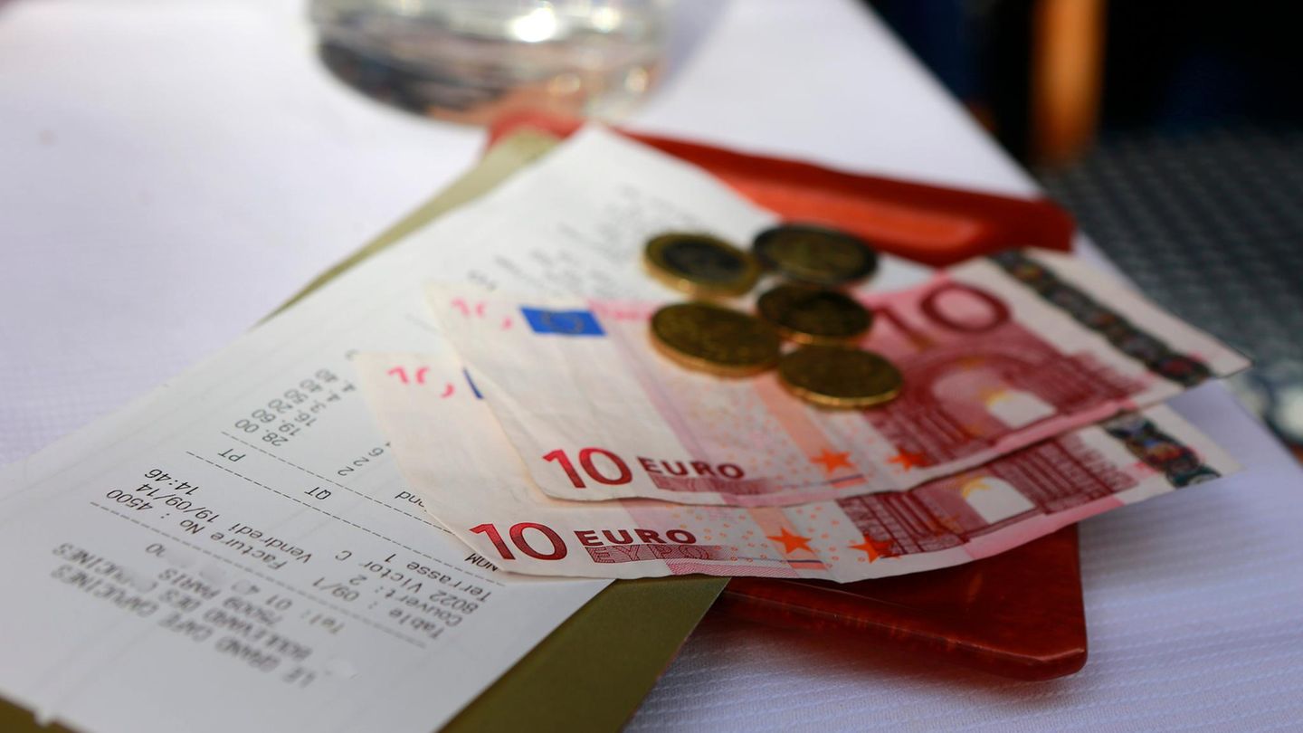 Reisen: In diesen Ländern beleidigen Sie Kellner mit deutschem Trinkgeld