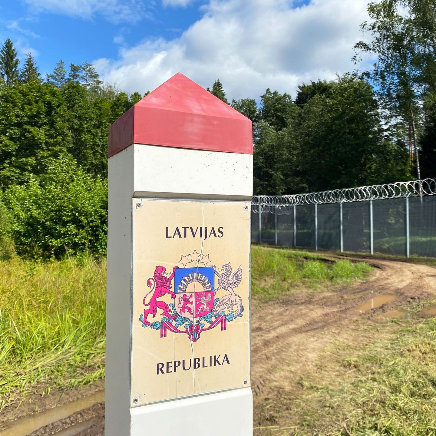 In Lettland hatten die Behörden die Bewohner mehrerer Regionen im Osten des Landes über eine mögliche Bedrohung des Luftraums in