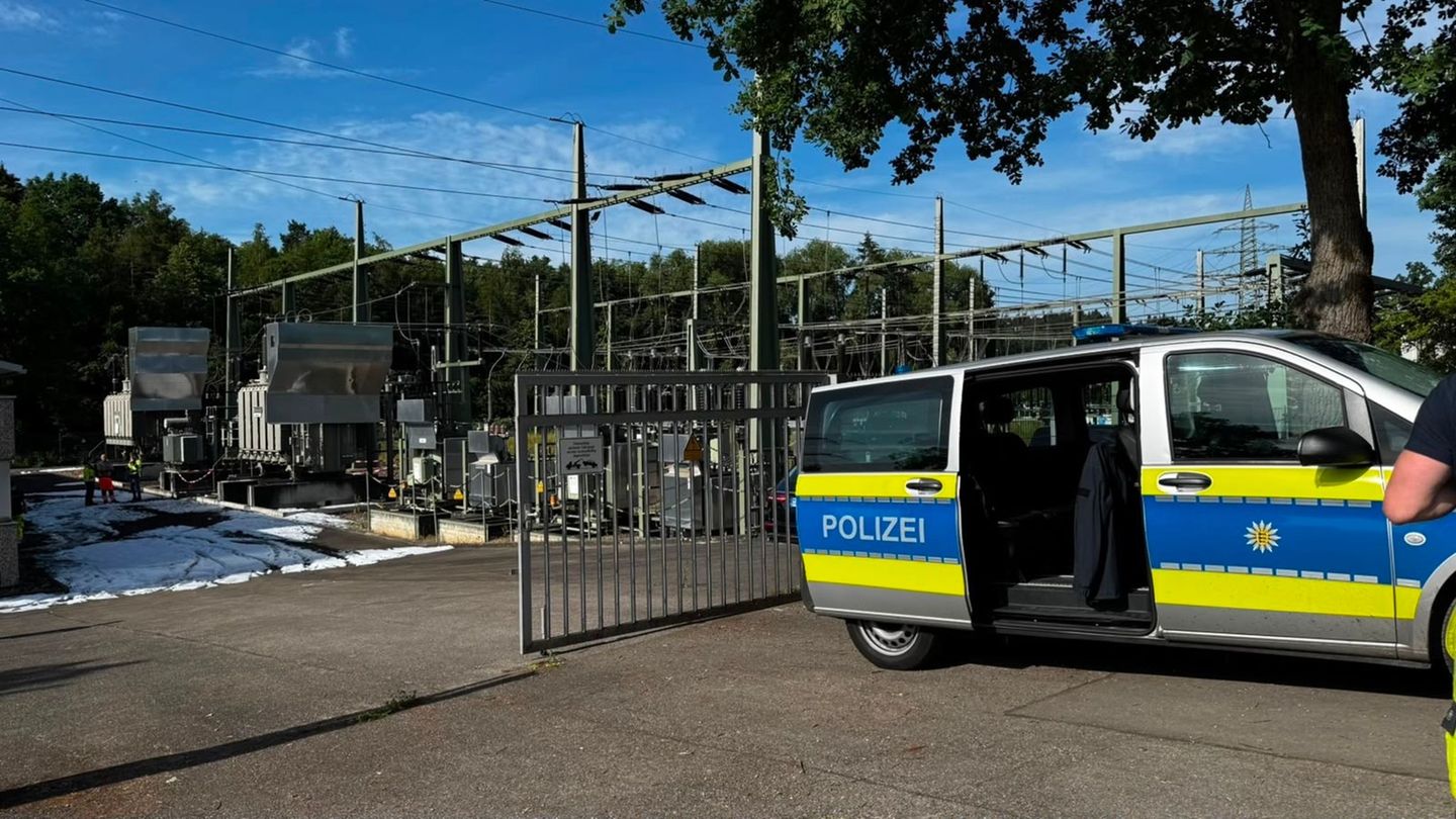 Stromversorgung: Stromausfall nach Feuer: Waren wieder Brand