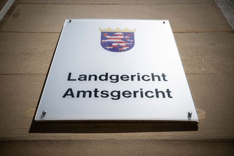 Laut dem Beschluss des Landgerichts muss Meta ein Ordnungsgeld in Höhe von 100.000 Euro zahlen. (Symbolbild) Foto: Hannes P. Alb