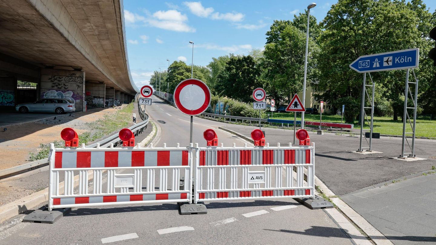 Die gesperrte Bonner Nordbrücke